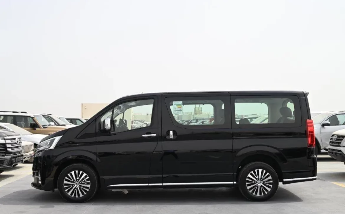 2025 MODEL TOYOTA GRANVIA PREMIUM V6 3.5L 6-SEATER AUTOMATIC SIDE2