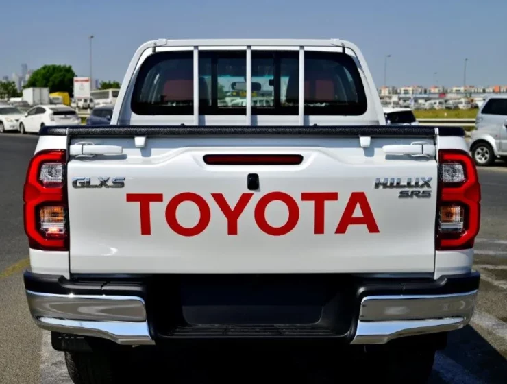 2025 MODEL TOYOTA HILUX DOUBLE CAB PICKUP GLXS-G 2.7L PETROL 4WD AUTOMATIC BACK