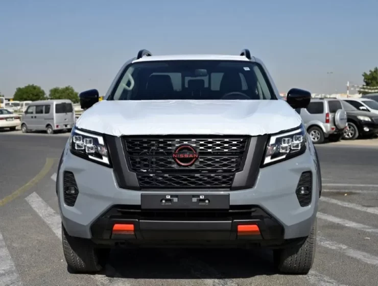 2025 MODEL NISSAN NAVARA DOUBLE CABIN PICKUP PRO 2.5L DIESEL 4WD AUTOMATIC TRANSMISSION FRONT