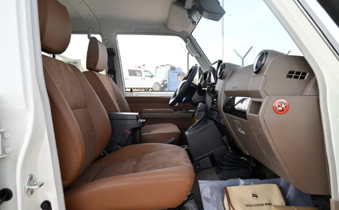 2025 MODEL TOYOTA LAND CRUISER 79 DOUBLE CAB PICKUP LX-Z V6 4.0L PETROL 4WD AUTOMATIC FRONT SEATS