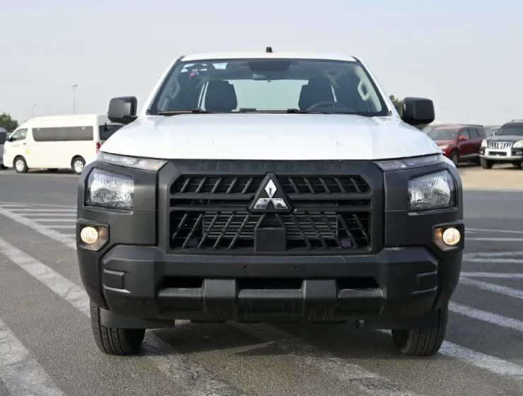 2025 MODEL MITSUBISHI L200 DOUBLE CAB PICKUP GL 2.4L DIESEL 4WD MANUAL FRONT