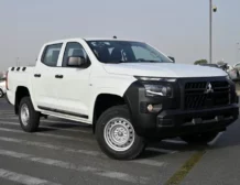 2025 MODEL MITSUBISHI L200 DOUBLE CAB PICKUP GL 2.4L DIESEL 4WD MANUAL SIDE