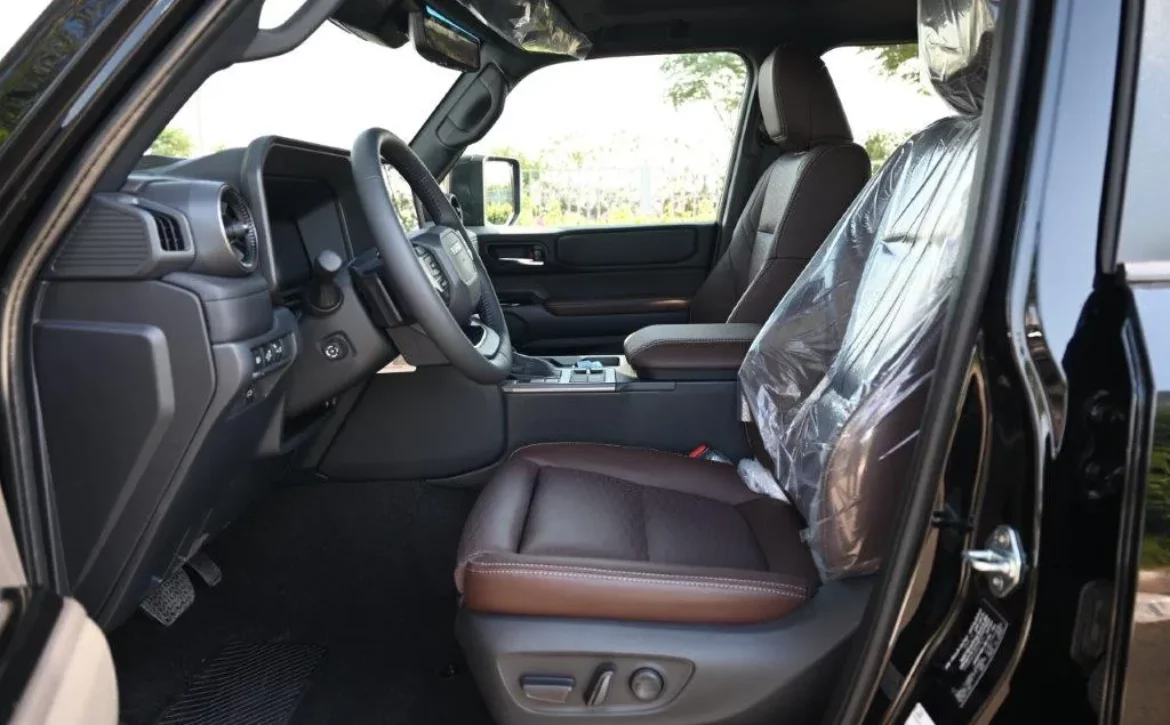 2025 PRADO ADVENTURE 2.4L PETROL 4WD 7 SEAT AUTOMATIC FRONT SEAT