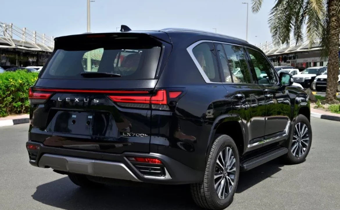 2025 MODEL LEXUS LX700h HYBRID 3.5L AWD AUTOMATIC SIDE1