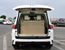 2025 TOYOTA LAND CRUISER 300 VX+ V6 4.0L PETROL 7 SEATER AUTOMATIC TRUNCK