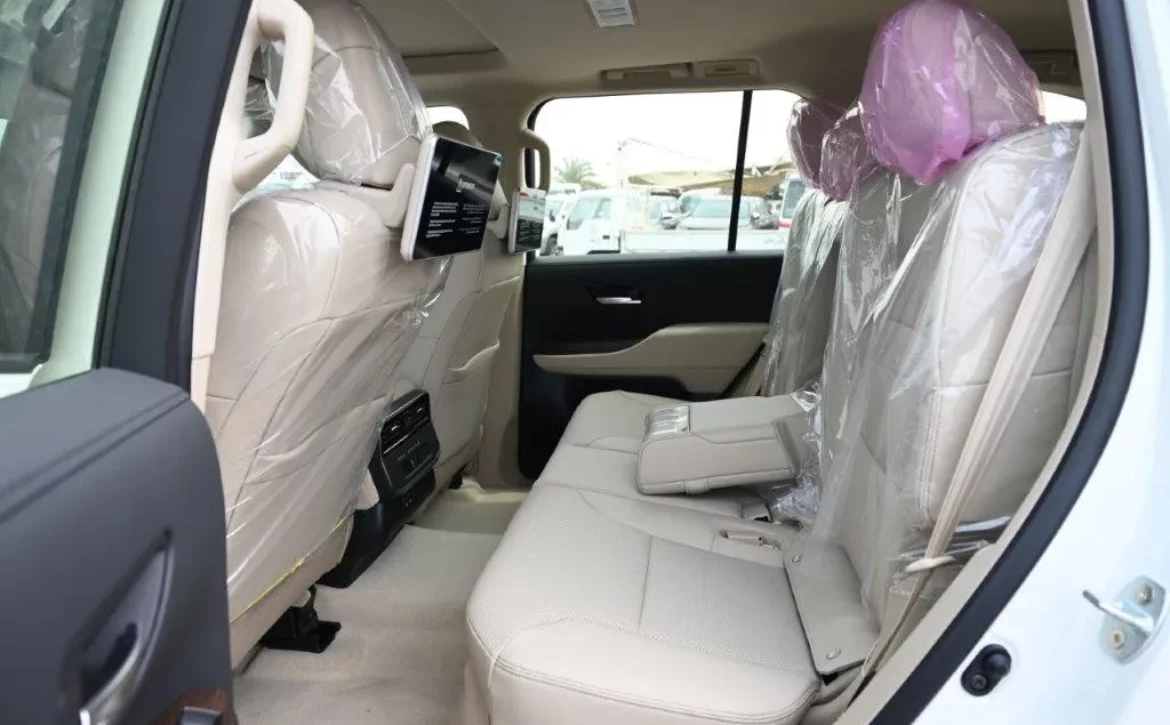 2025 TOYOTA LAND CRUISER 300 VX+ V6 4.0L PETROL 7 SEATER AUTOMATIC SEATS