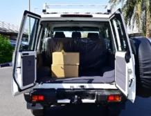 2025 MODEL TOYOTA LAND CRUISER 76 HARDTOP LX-G1 2.8L TURBO DIESEL 5 SEAT MANUAL BACK SEATS