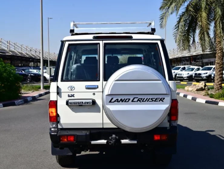 2025 MODEL TOYOTA LAND CRUISER 76 HARDTOP LX-G1 2.8L TURBO DIESEL 5 SEAT MANUAL BACK