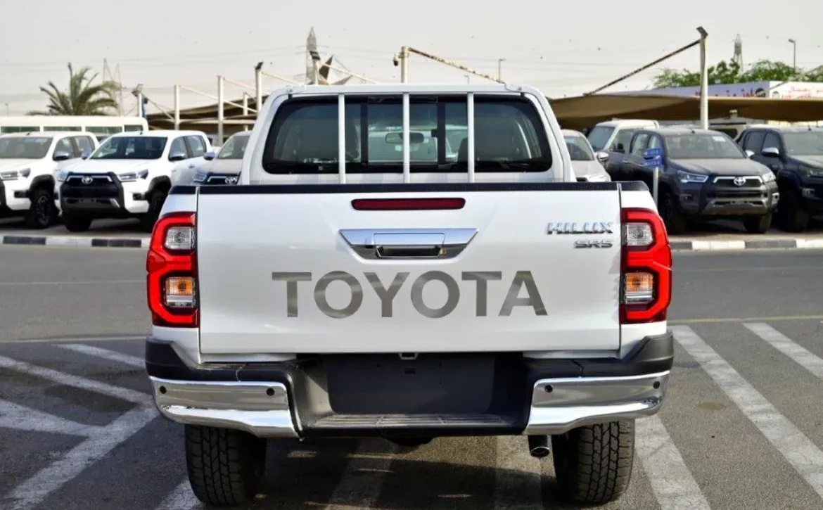 2025 MODEL TOYOTA HILUX DOUBLE CAB PICKUP VX V6 4.0L PETROL 4WD AUTOMATIC BACK