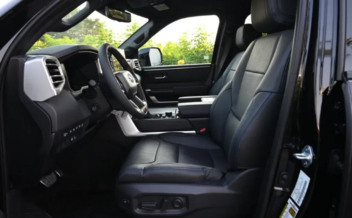 2025 MODEL SEQUOIA PLATINUM I-FORCE HYBRID TRD OFF ROAD V6 3.5L 4WD 7-SEATER AUTOMATIC FRONT SEATS