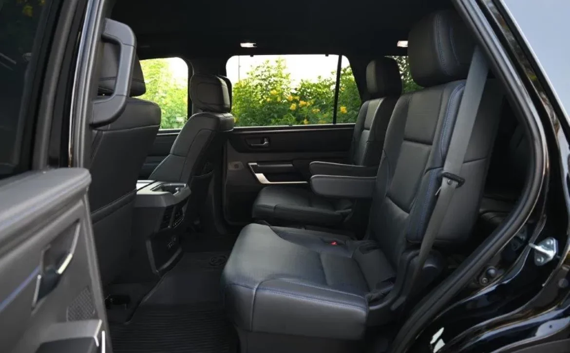 2025 MODEL SEQUOIA PLATINUM I-FORCE HYBRID TRD OFF ROAD V6 3.5L 4WD 7-SEATER AUTOMATIC SEATS
