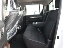 2025 MODEL TOYOTA HILUX DOUBLE CAB PICKUP VX V6 4.0L PETROL 4WD AUTOMATIC BACK SEATS