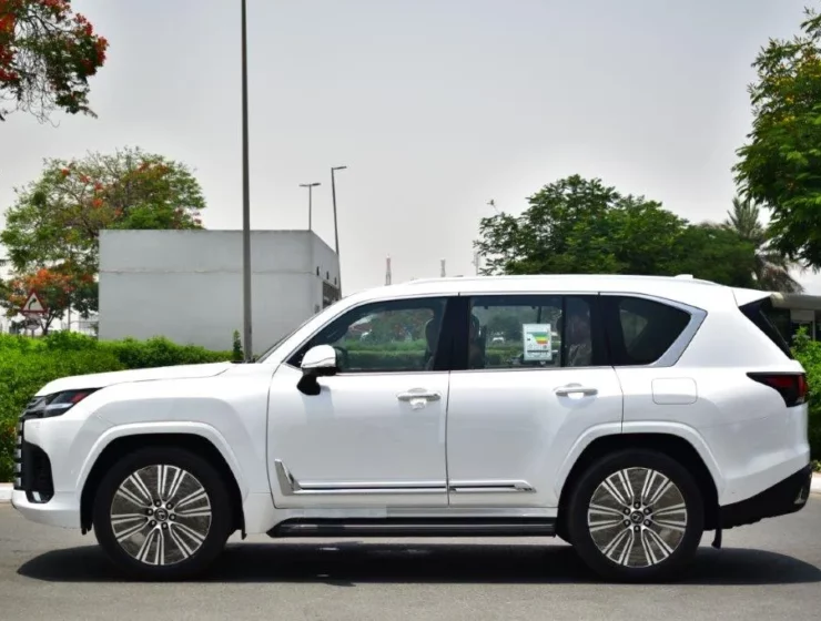 2025 MODEL LEXUS LX700H HYBRID V6 3.5L TWIN TURBO 7 SEAT AUTOMATIC TRANSMISSION SIDE2
