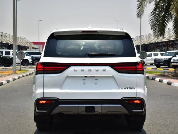 2025 MODEL LEXUS LX700H HYBRID V6 3.5L TWIN TURBO 7 SEAT AUTOMATIC TRANSMISSION BACK