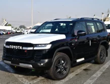 2025 TOYOTA LAND CRUISER 300 GRS V6 3.3L DIESEL 7 SEAT AUTOMATIC SIDE