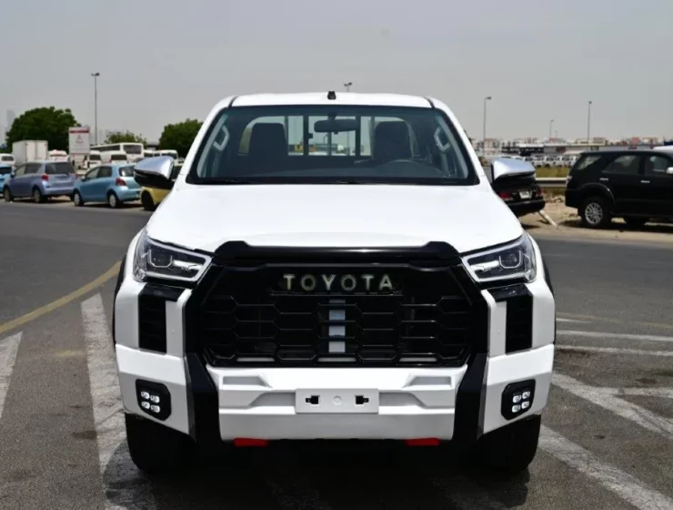 2025 MODEL TOYOTA HILUX DOUBLE CAB PICKUP VX EXCL V6 4.0L 4WD AUTOMATIC – EURO4 FRONT