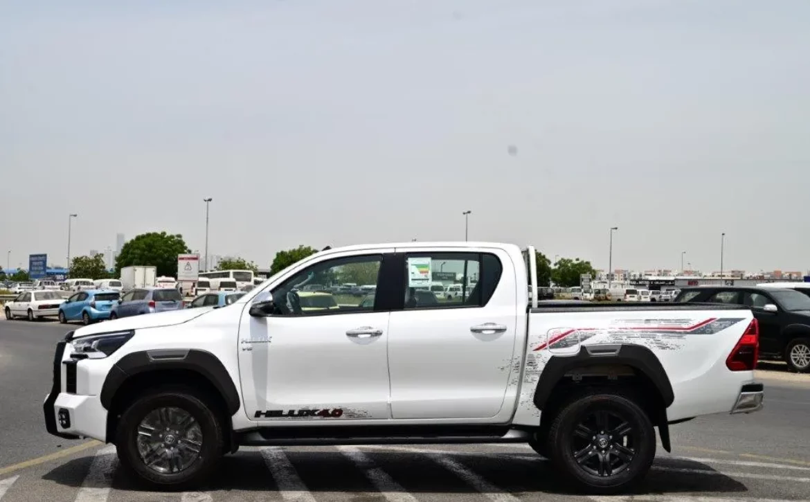 2025 MODEL TOYOTA HILUX DOUBLE CAB PICKUP VX EXCL V6 4.0L 4WD AUTOMATIC – EURO4 SIDE2