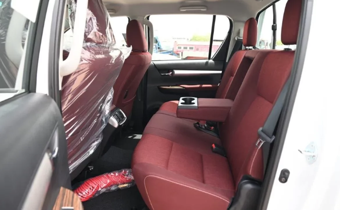 2025 MODEL TOYOTA HILUX DOUBLE CAB PICKUP VX EXCL V6 4.0L 4WD AUTOMATIC – EURO4 BACK SEATS