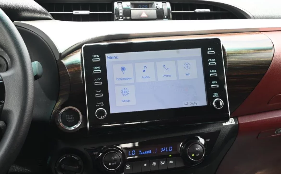 2025 MODEL TOYOTA HILUX DOUBLE CAB PICKUP VX EXCL V6 4.0L 4WD AUTOMATIC – EURO4 SCREEN
