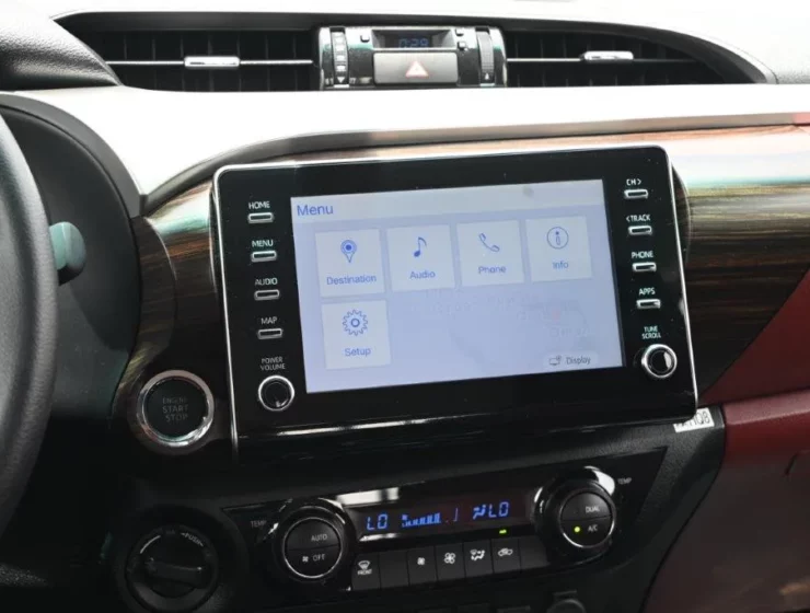 2025 MODEL TOYOTA HILUX DOUBLE CAB PICKUP VX EXCL V6 4.0L 4WD AUTOMATIC – EURO4 SCREEN