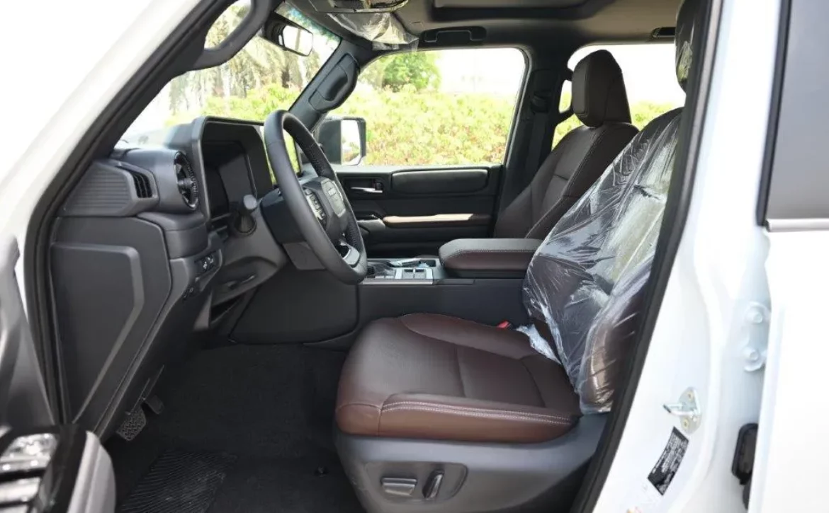 2025 MODEL TOYOTA PRADO ADVENTURE 2.8L DIESEL 4WD 7 SEAT AUTOMATIC – EURO5 FRONT SEATS